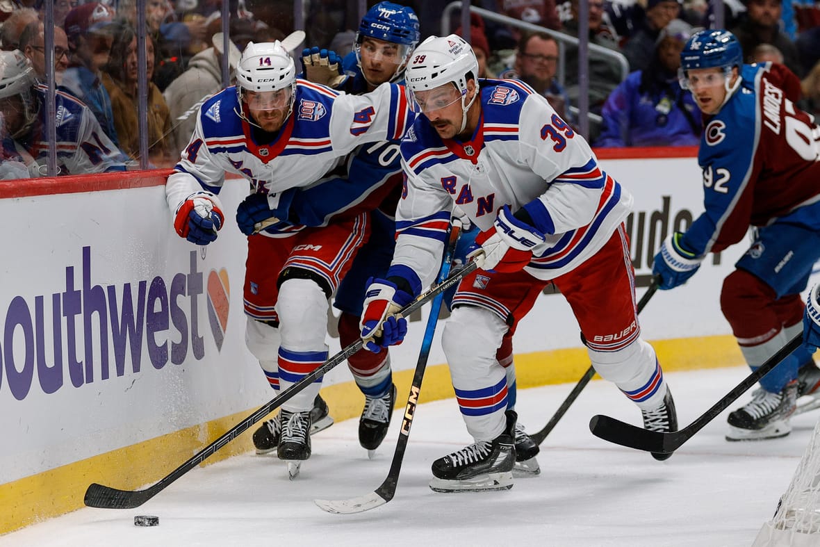 Rangers Recap One team's a mile