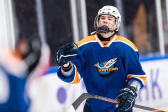 Jaroslav Chmelar was one of the NY Rangers prospects impressing at the 2023 World Juniors.