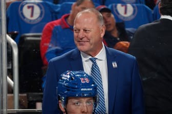 Is Gerard Gallant on the hot seat for the New York Rangers?