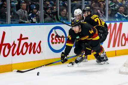 Rangers exploring a trade for Kiefer Sherwood