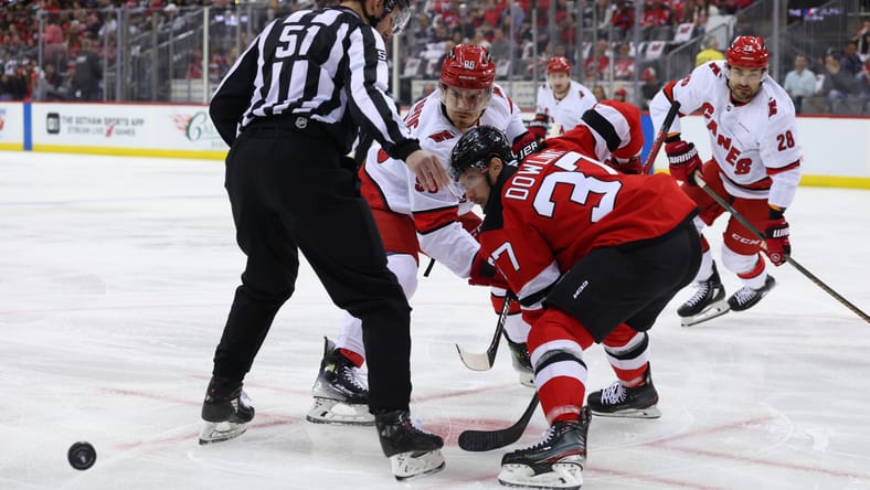 Rangers sign forward Justin Dowling
