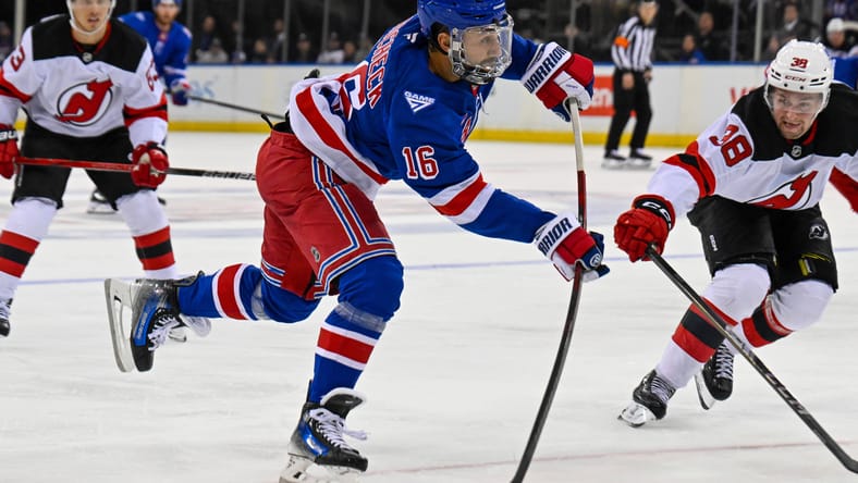 Vincent Trocheck returns tonight for the Rangers