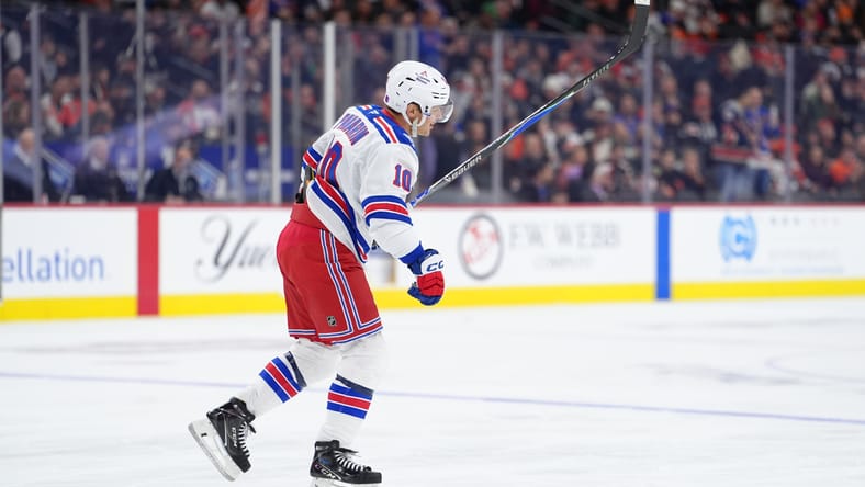Rangers trade Artemi Panarin