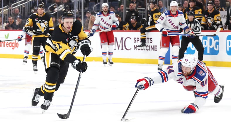 NHL: New York Rangers at Pittsburgh Penguins