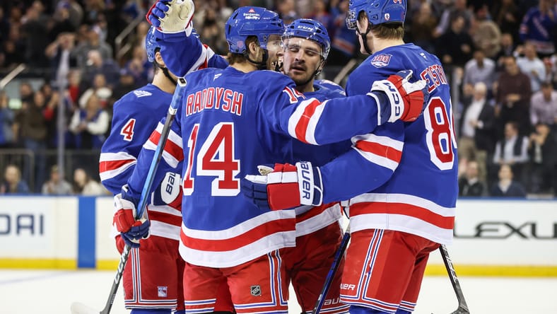 Rewatch Taylor Raddysh's hat trick against San Jose