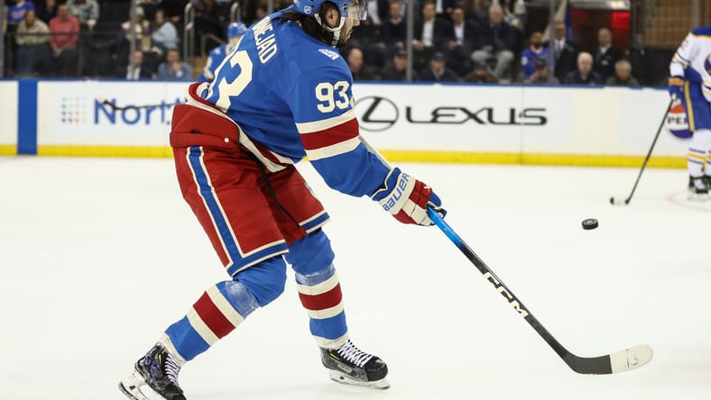 NHL: Buffalo Sabres at New York Rangers