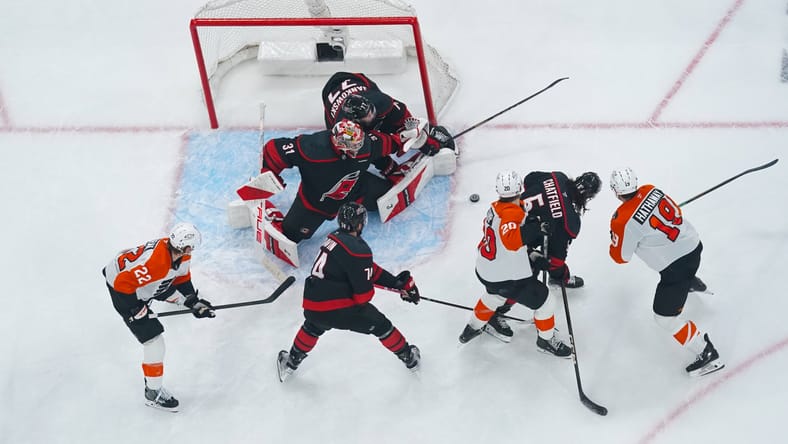 NHL: Stanley Cup Playoffs-Philadelphia Flyers at Carolina Hurricanes