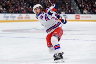 Artemiy Panarin and the Rangers must shoot the puck