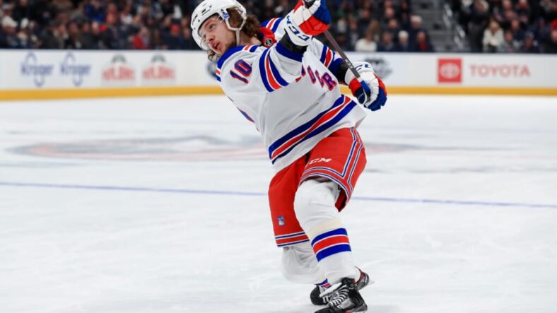 Artemiy Panarin and the Rangers must shoot the puck
