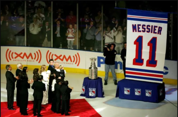 Jaromir Jagr OT winner on Mark Messier Night.