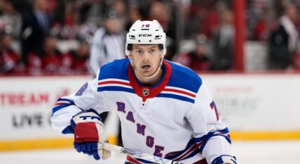 NY Rangers lines tonight: Othmann debuts on the 4th line