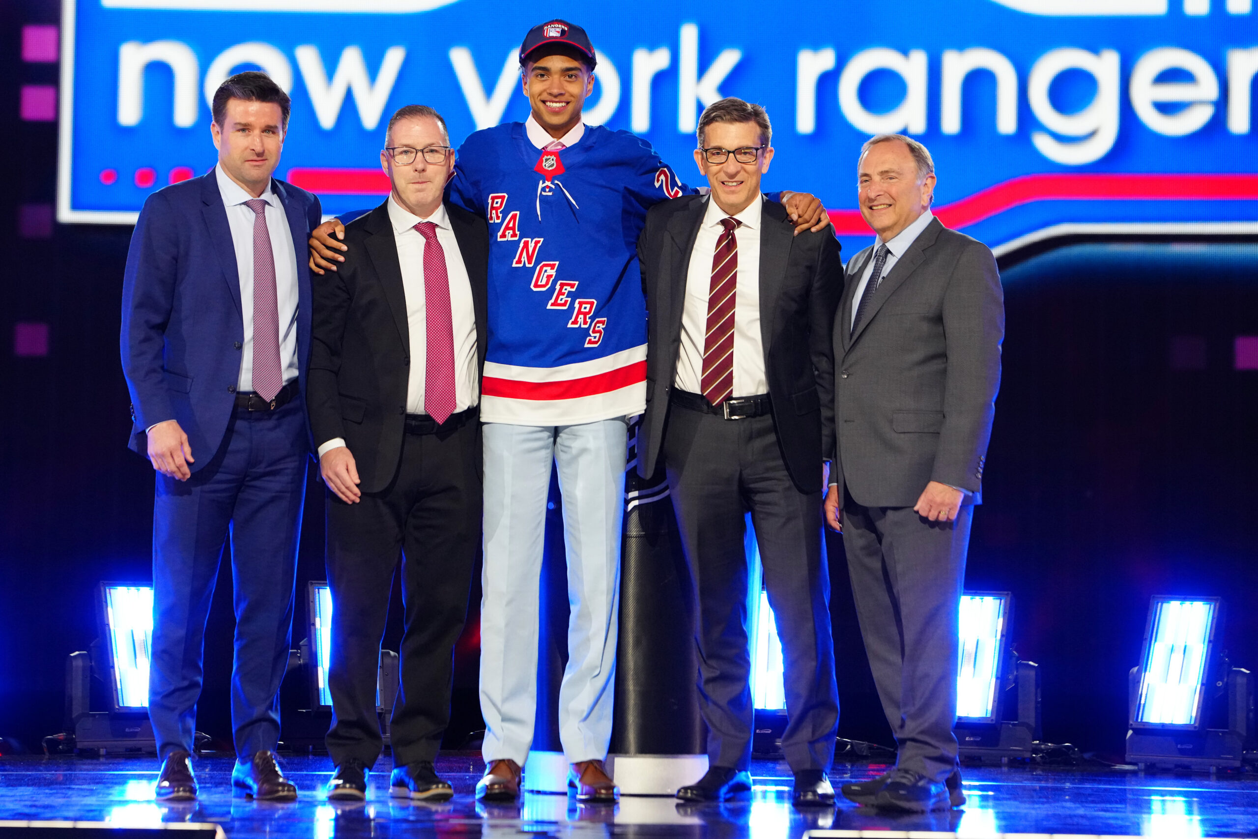 Rangers prospect EJ Emery to play for USA at 2026 World Juniors - Blue Seat Blogs